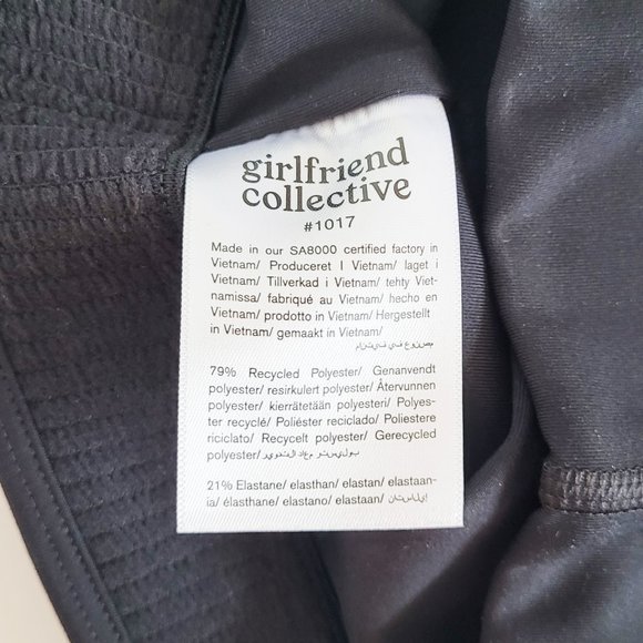 Girlfriend Collective Black Dylan Bra & RPET High-Rise Bike Shorts Set - Size XS - Picture 7 of 15